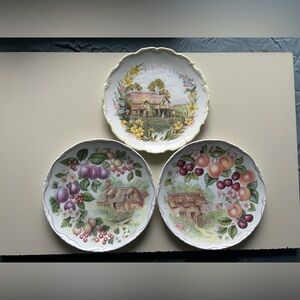 ROYAL ALBERT 3 DECORATIVE PLATES NEW